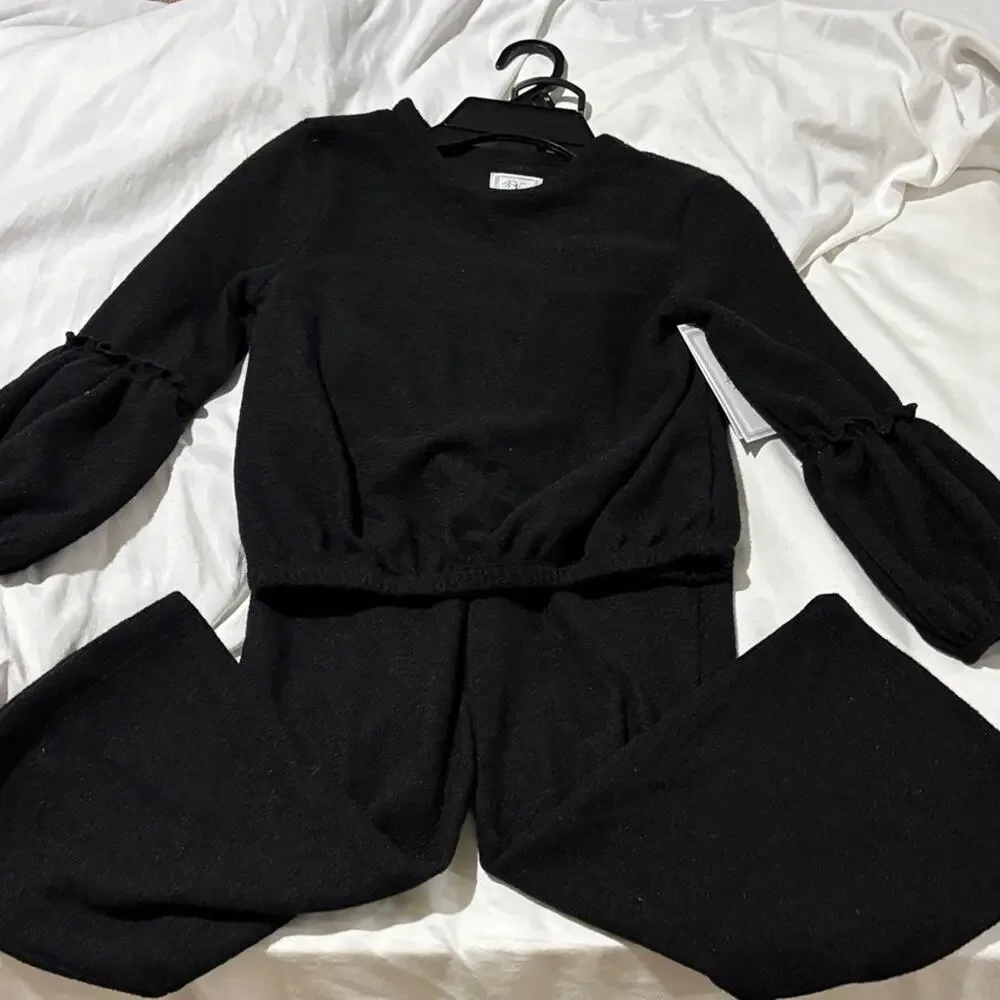 Colortree black sweatsuit billow sleeve bell bottom pants poly spandex nwt trend